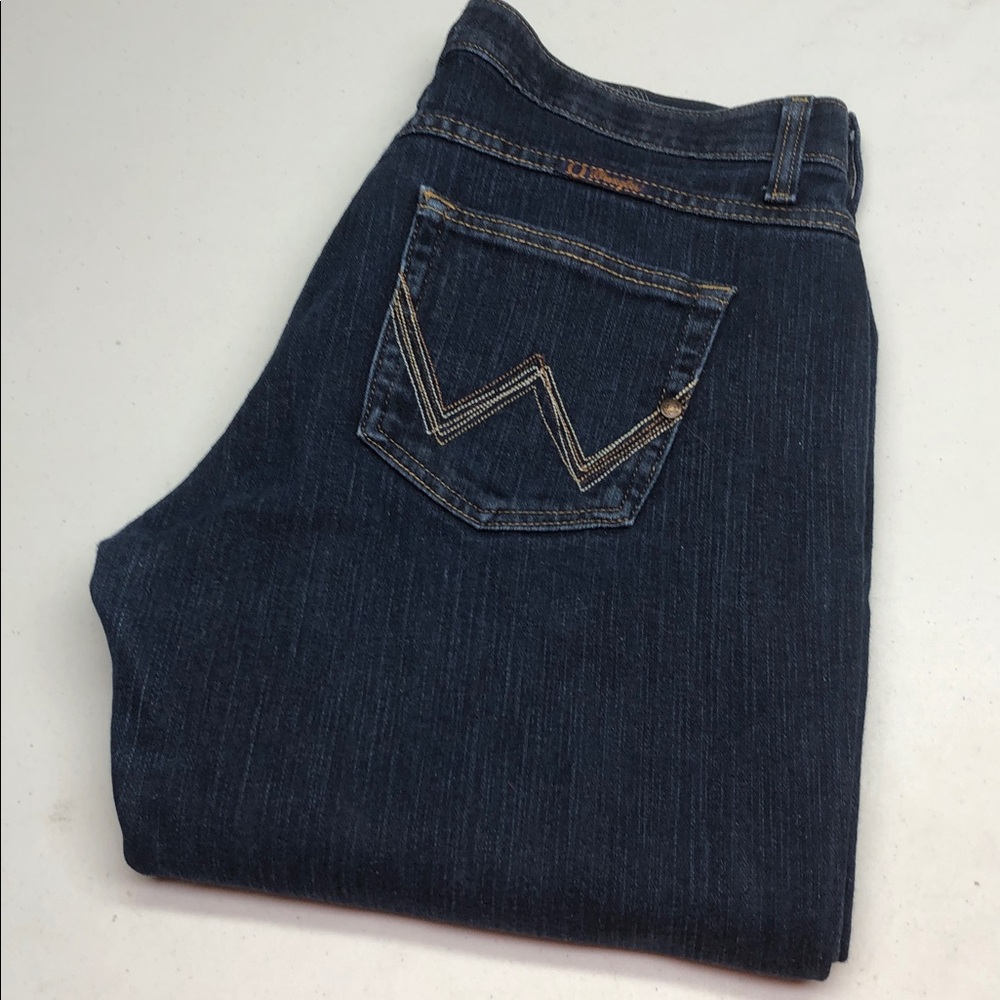 WRANGLER Q-BABY BOOTCUT JEANS 12/31x29 ⭐️